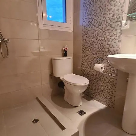 Voula Bed & Breakfast 3*