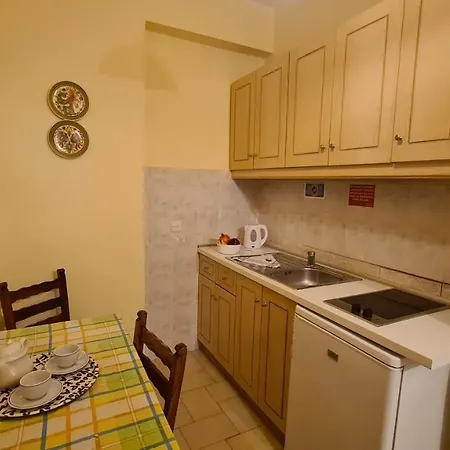 Bed & Breakfast Voula Agios Stefanos Avliotes (Corfu)